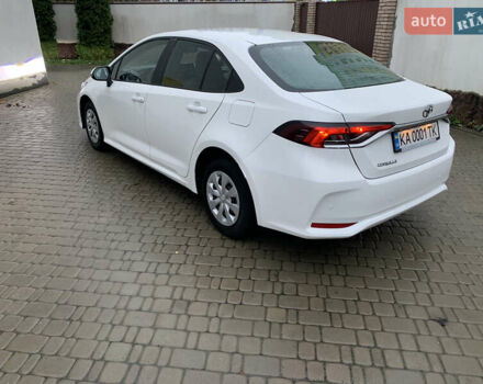 Белый Тойота Королла, объемом двигателя 1.6 л и пробегом 30 тыс. км за 16000 $, фото 4 на Automoto.ua