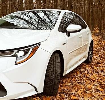 Білий Тойота Королла, об'ємом двигуна 1.8 л та пробігом 169 тис. км за 19900 $, фото 6 на Automoto.ua