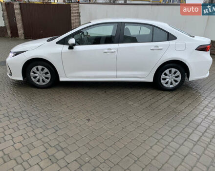 Белый Тойота Королла, объемом двигателя 1.6 л и пробегом 30 тыс. км за 16000 $, фото 5 на Automoto.ua