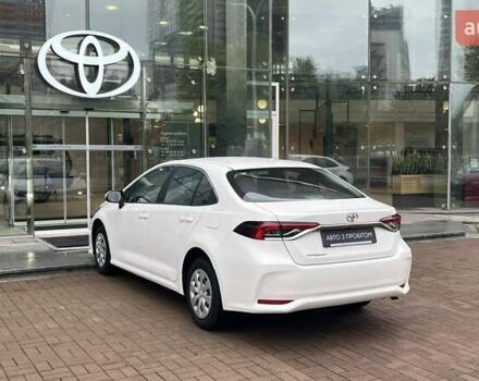 Тойота Королла 2021 у Києві на Automoto.ua Білий Тойота Королла, об'ємом двигуна 1.6 л та пробігом 113 тис. км за 18268 $, фото 1 на Automoto.ua