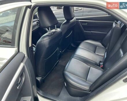 Білий Тойота Королла, об'ємом двигуна 1.8 л та пробігом 62 тис. км за 18200 $, фото 4 на Automoto.ua