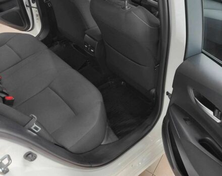 Белый Тойота Королла, объемом двигателя 1.6 л и пробегом 75 тыс. км за 18500 $, фото 8 на Automoto.ua