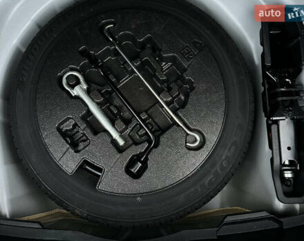 Білий Тойота Королла, об'ємом двигуна 1.6 л та пробігом 107 тис. км за 16500 $, фото 26 на Automoto.ua