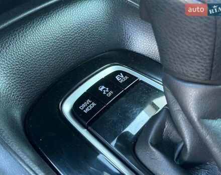 Белый Тойота Королла, объемом двигателя 1.8 л и пробегом 169 тыс. км за 20290 $, фото 17 на Automoto.ua