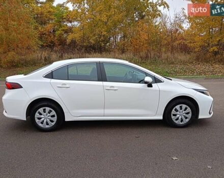 Белый Тойота Королла, объемом двигателя 1.6 л и пробегом 72 тыс. км за 17500 $, фото 3 на Automoto.ua