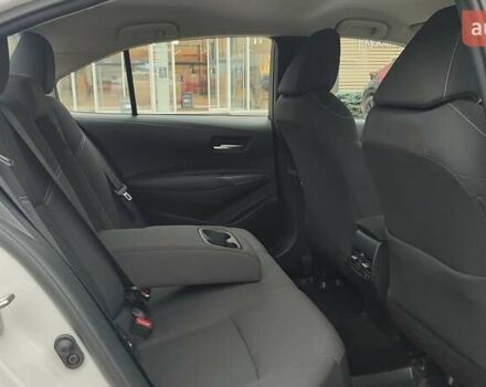 Белый Тойота Королла, объемом двигателя 1.6 л и пробегом 70 тыс. км за 17922 $, фото 6 на Automoto.ua