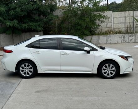 Білий Тойота Королла, об'ємом двигуна 1.8 л та пробігом 28 тис. км за 20990 $, фото 11 на Automoto.ua