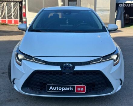 Белый Тойота Королла, объемом двигателя 1.8 л и пробегом 169 тыс. км за 20290 $, фото 1 на Automoto.ua