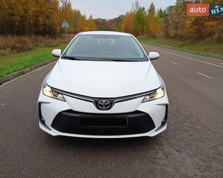 Белый Тойота Королла, объемом двигателя 1.6 л и пробегом 72 тыс. км за 17500 $, фото 1 на Automoto.ua