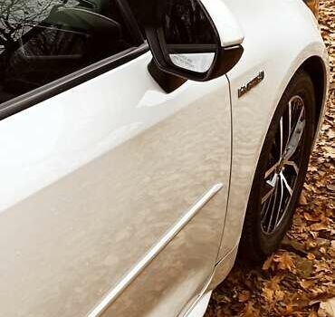 Білий Тойота Королла, об'ємом двигуна 1.8 л та пробігом 169 тис. км за 19900 $, фото 2 на Automoto.ua