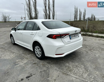 Білий Тойота Королла, об'ємом двигуна 1.6 л та пробігом 57 тис. км за 18900 $, фото 1 на Automoto.ua