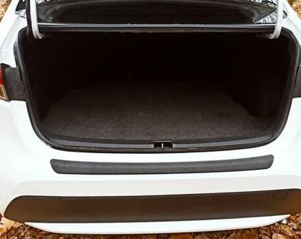 Білий Тойота Королла, об'ємом двигуна 1.8 л та пробігом 169 тис. км за 19900 $, фото 13 на Automoto.ua