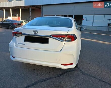 Тойота Королла 2021 в Киеве на Automoto.ua Белый Тойота Королла, объемом двигателя 1.6 л и пробегом 103 тыс. км за 16900 $, фото 8 на Automoto.ua