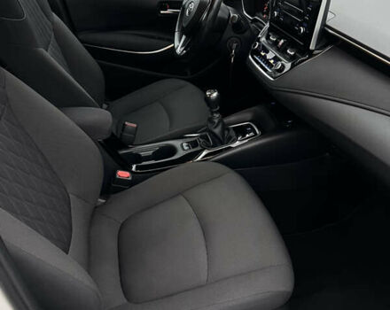 Білий Тойота Королла, об'ємом двигуна 1.6 л та пробігом 107 тис. км за 16500 $, фото 33 на Automoto.ua