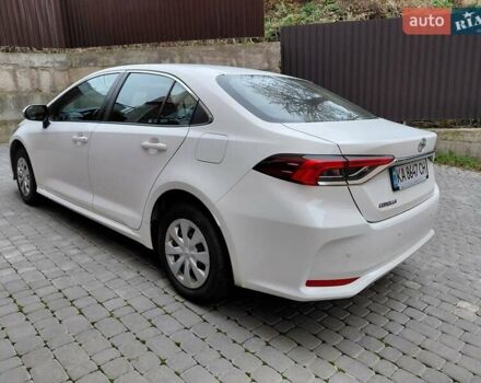 Белый Тойота Королла, объемом двигателя 1.6 л и пробегом 193 тыс. км за 15800 $, фото 6 на Automoto.ua