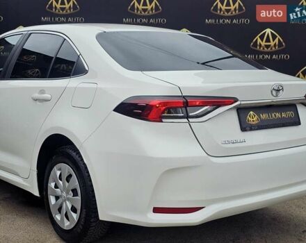 Белый Тойота Королла, объемом двигателя 1.6 л и пробегом 58 тыс. км за 22000 $, фото 7 на Automoto.ua