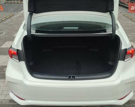 Белый Тойота Королла, объемом двигателя 1.6 л и пробегом 70 тыс. км за 17922 $, фото 9 на Automoto.ua