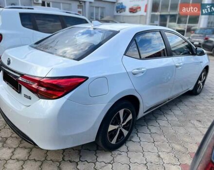 Білий Тойота Королла, об'ємом двигуна 1.8 л та пробігом 62 тис. км за 18200 $, фото 8 на Automoto.ua