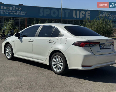 Белый Тойота Королла, объемом двигателя 1.8 л и пробегом 110 тыс. км за 23500 $, фото 12 на Automoto.ua