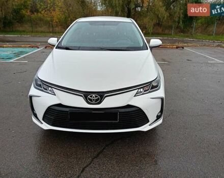 Белый Тойота Королла, объемом двигателя 1.6 л и пробегом 58 тыс. км за 17800 $, фото 2 на Automoto.ua