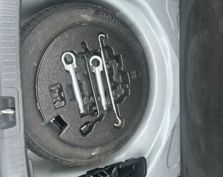 Белый Тойота Королла, объемом двигателя 1.8 л и пробегом 55 тыс. км за 22700 $, фото 6 на Automoto.ua