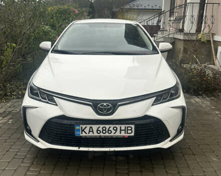 Белый Тойота Королла, объемом двигателя 1.8 л и пробегом 55 тыс. км за 22700 $, фото 4 на Automoto.ua