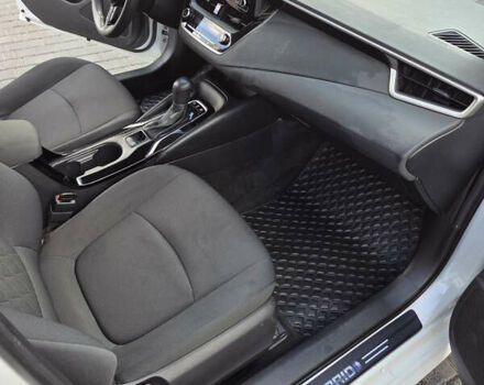 Белый Тойота Королла, объемом двигателя 1.8 л и пробегом 140 тыс. км за 18600 $, фото 14 на Automoto.ua