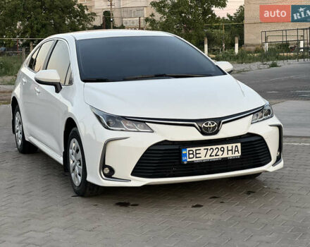 Белый Тойота Королла, объемом двигателя 1.6 л и пробегом 52 тыс. км за 18000 $, фото 8 на Automoto.ua