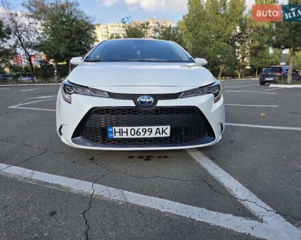 Белый Тойота Королла, объемом двигателя 1.8 л и пробегом 140 тыс. км за 18600 $, фото 3 на Automoto.ua