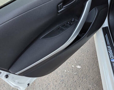 Белый Тойота Королла, объемом двигателя 1.8 л и пробегом 140 тыс. км за 18600 $, фото 18 на Automoto.ua