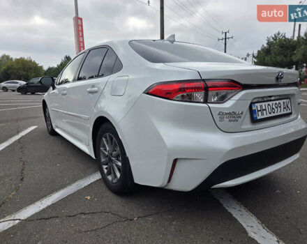 Белый Тойота Королла, объемом двигателя 1.8 л и пробегом 140 тыс. км за 18600 $, фото 5 на Automoto.ua