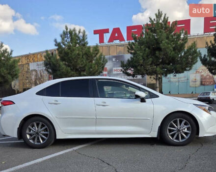 Белый Тойота Королла, объемом двигателя 1.8 л и пробегом 140 тыс. км за 18600 $, фото 10 на Automoto.ua