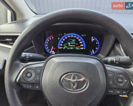 Белый Тойота Королла, объемом двигателя 1.8 л и пробегом 140 тыс. км за 18600 $, фото 12 на Automoto.ua