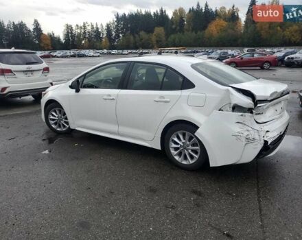 Белый Тойота Королла, объемом двигателя 1.8 л и пробегом 50 тыс. км за 3000 $, фото 1 на Automoto.ua