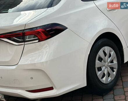 Белый Тойота Королла, объемом двигателя 1.49 л и пробегом 161 тыс. км за 14450 $, фото 34 на Automoto.ua