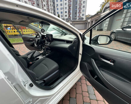 Белый Тойота Королла, объемом двигателя 1.49 л и пробегом 161 тыс. км за 14450 $, фото 137 на Automoto.ua