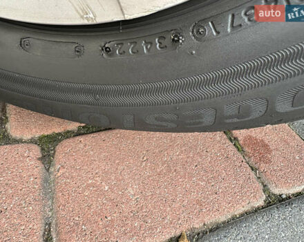 Белый Тойота Королла, объемом двигателя 1.49 л и пробегом 161 тыс. км за 14450 $, фото 65 на Automoto.ua