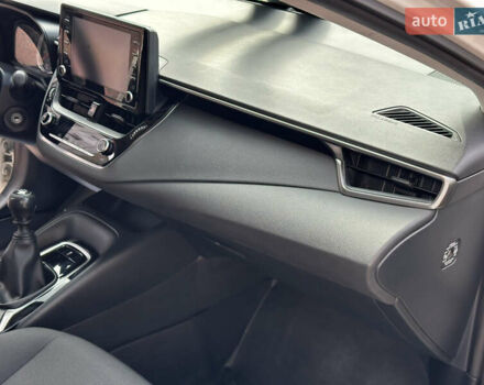 Белый Тойота Королла, объемом двигателя 1.49 л и пробегом 161 тыс. км за 14450 $, фото 136 на Automoto.ua