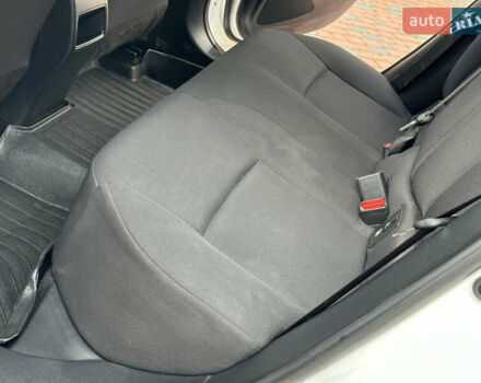 Белый Тойота Королла, объемом двигателя 1.49 л и пробегом 161 тыс. км за 14450 $, фото 144 на Automoto.ua