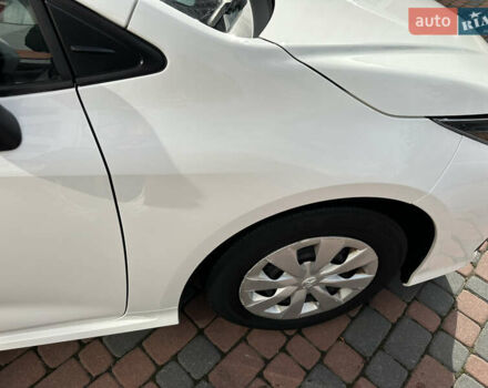 Белый Тойота Королла, объемом двигателя 1.49 л и пробегом 161 тыс. км за 14450 $, фото 87 на Automoto.ua