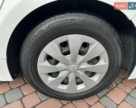 Белый Тойота Королла, объемом двигателя 1.49 л и пробегом 161 тыс. км за 14450 $, фото 62 на Automoto.ua