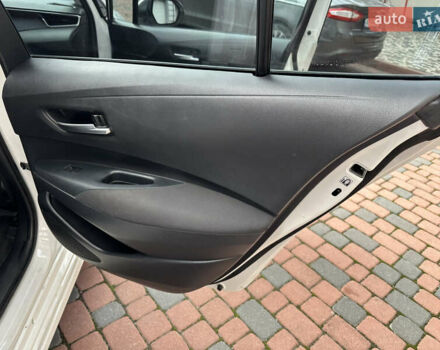 Белый Тойота Королла, объемом двигателя 1.49 л и пробегом 161 тыс. км за 14450 $, фото 157 на Automoto.ua