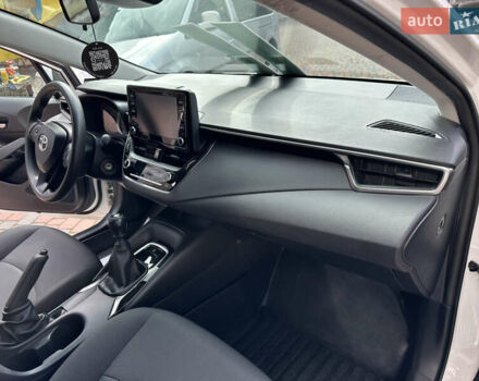 Белый Тойота Королла, объемом двигателя 1.49 л и пробегом 161 тыс. км за 14450 $, фото 128 на Automoto.ua