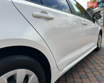 Белый Тойота Королла, объемом двигателя 1.49 л и пробегом 161 тыс. км за 14450 $, фото 48 на Automoto.ua