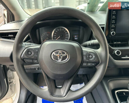 Белый Тойота Королла, объемом двигателя 1.49 л и пробегом 161 тыс. км за 14450 $, фото 105 на Automoto.ua