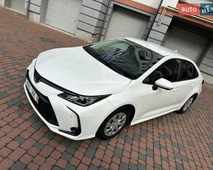Белый Тойота Королла, объемом двигателя 1.49 л и пробегом 161 тыс. км за 14450 $, фото 49 на Automoto.ua
