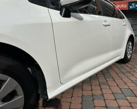 Белый Тойота Королла, объемом двигателя 1.49 л и пробегом 161 тыс. км за 14450 $, фото 44 на Automoto.ua