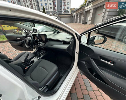 Белый Тойота Королла, объемом двигателя 1.49 л и пробегом 161 тыс. км за 14450 $, фото 140 на Automoto.ua