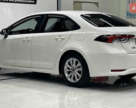 Белый Тойота Королла, объемом двигателя 0 л и пробегом 35 тыс. км за 23900 $, фото 1 на Automoto.ua