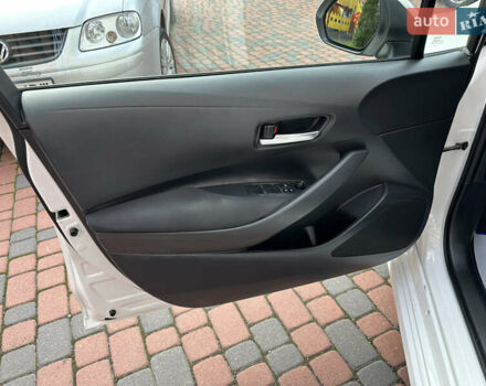 Белый Тойота Королла, объемом двигателя 1.49 л и пробегом 161 тыс. км за 14450 $, фото 98 на Automoto.ua